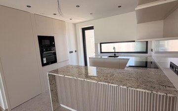 Property slide 10