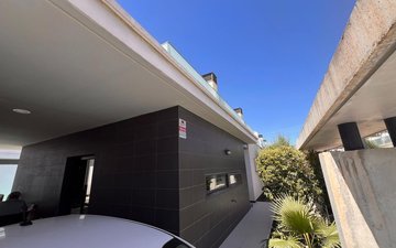Property slide 12