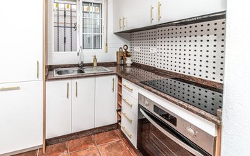 Property slide 10