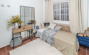 Property slide 14