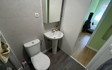 Property slide 15