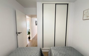 Property slide 48