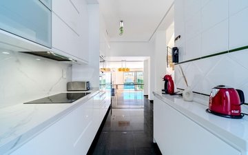 Property slide 7