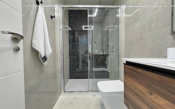 Property slide 20
