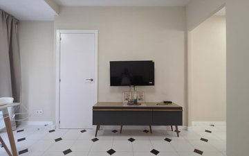 Property slide 4