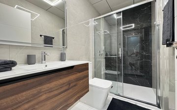 Property slide 24