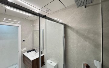 Property slide 25