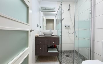 Property slide 21