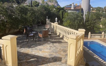 Property slide 8