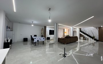 Property slide 5