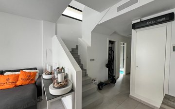 Property slide 10