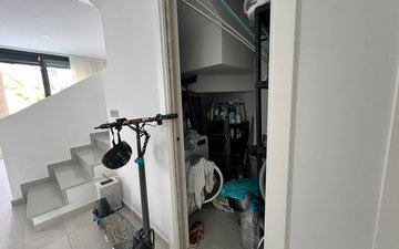 Property slide 9