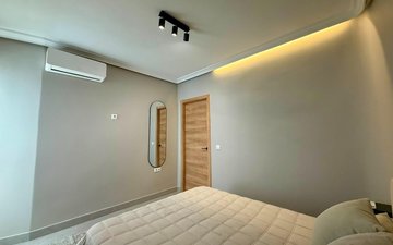 Property slide 25