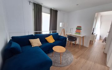 Property slide 25