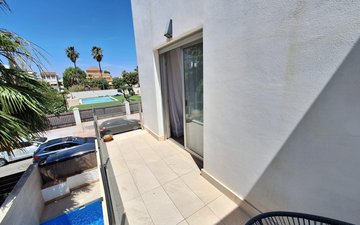 Property slide 34