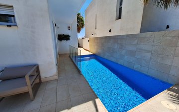 Property slide 40