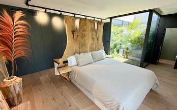 Property slide 4