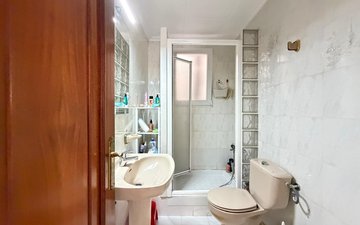 Property slide 24