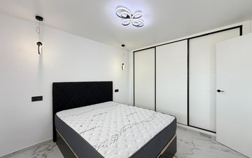 Property slide 21