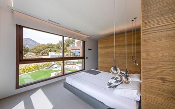 Property slide 15