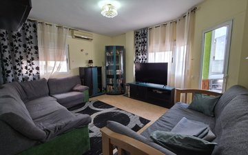 Property slide 16