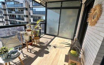 Property slide 15