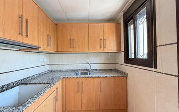 Property slide 21