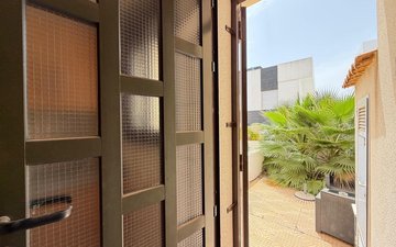 Property slide 23