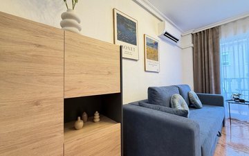Property slide 32