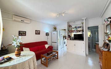 Property slide 14