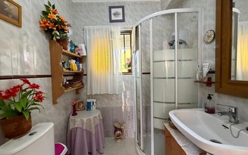 Property slide 29