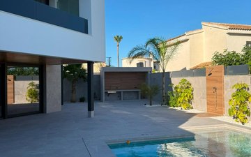 Property slide 11