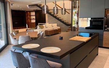Property slide 25