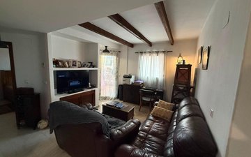 Property slide 12