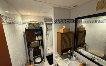 Property slide 22
