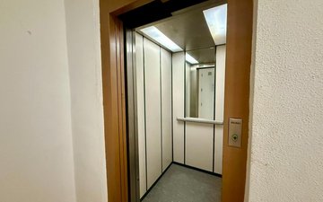 Property slide 31