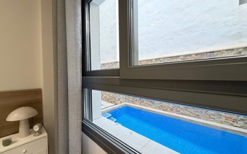 Property slide 10