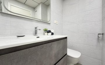 Property slide 25