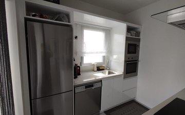 Property slide 22