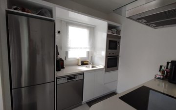 Property slide 5