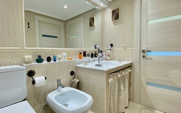 Property slide 21