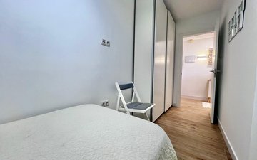 Property slide 32