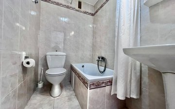 Property slide 15
