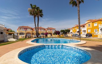 Property slide 44