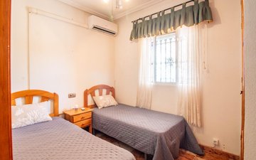 Property slide 14