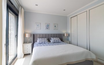 Property slide 24
