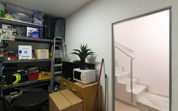 Property slide 50