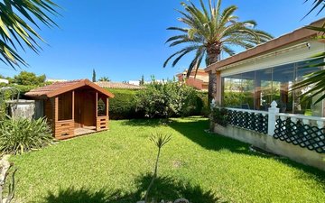 Property slide 18