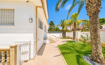 Property slide 22