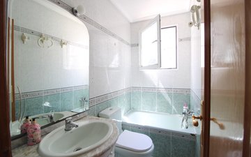 Property slide 19